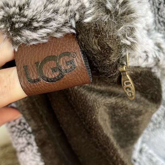 UGG Dawson Body pillow cover - Picture 2 of 4